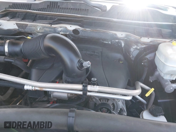 2015 Ram 2500 Tradesman с VIN 3C6TR5HT1FG524655, выставлен на аукционе IAAI как лот 42180369 с пробегом 167 159 миль миль и . История ставок и продаж доступна на DreamBid. Изображение 10.