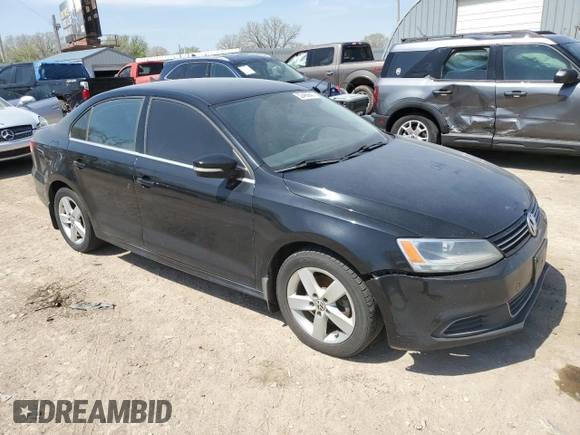 2013 Volkswagen Jetta TDI w/Premium с VIN 3VWLL7AJ2DM203752, выставлен на аукционе Copart как лот 52490645 с пробегом 189 888 миль миль и Чистый • Clean title. История ставок и продаж доступна на DreamBid. Изображение 4.