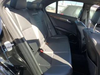 2009 Mercedes-Benz C 350 Sport с VIN WDDGF56X59F279833, выставлен на аукционе Copart как лот 52165865 с пробегом 169 967 миль миль и Чистый • Clean title. История ставок и продаж доступна на DreamBid. Изображение 10.