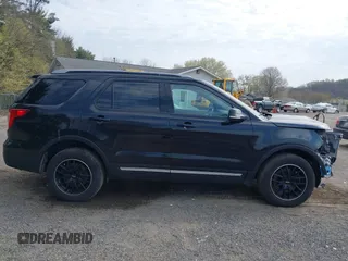 2017 Ford Explorer XLT z VIN 1FM5K8D85HGA83499, wystawiony jako IAAI lot #42059299 z przebiegiem 76 484 mil mil oraz . Historia ofert i sprzedaży dostępna na DreamBid. Obrazek 14.