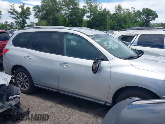 2016 Nissan Pathfinder S with VIN 5N1AR2MN7GC602930, listed as a IAAI auction lot 42447462 with 182,006 mi miles and . Bid and sale history available at DreamBid. Image 13.