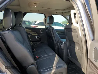 2017 Land Rover Discovery HSE with VIN SALRRBBK3HA026467, listed as a Copart auction lot 62126734 with 110,827 mi miles and Clean Title. Bid and sale history available at carsss.com. Image 10.