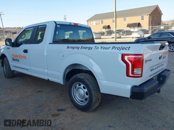 2017 Ford F-150 XL with VIN 1FTEX1C88HFB98232, listed as a IAAI auction lot 41732537 with 209,484 mi miles. Bid and sale history available at carsss.com. Image 3.