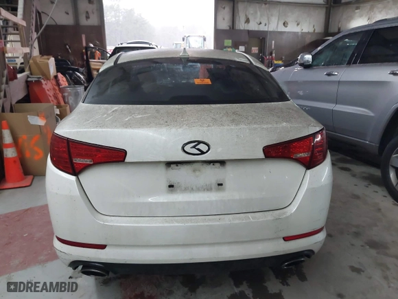 2013 Kia Optima LX with VIN KNAGM4A77D5400536, listed as a IAAI auction lot 41460372 with 84,560 mi miles. Bid and sale history available at carsss.com. Image 15.