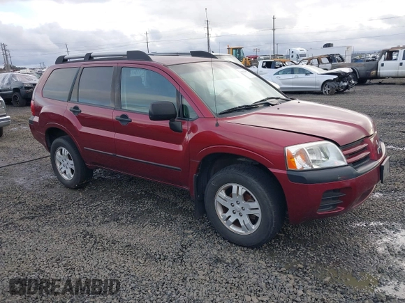 2005 Mitsubishi Endeavor LS with VIN 4A4MN21S15E067384, listed as a IAAI auction lot 41623082 with 108,843 mi miles. Bid and sale history available at carsss.com. Image 1.