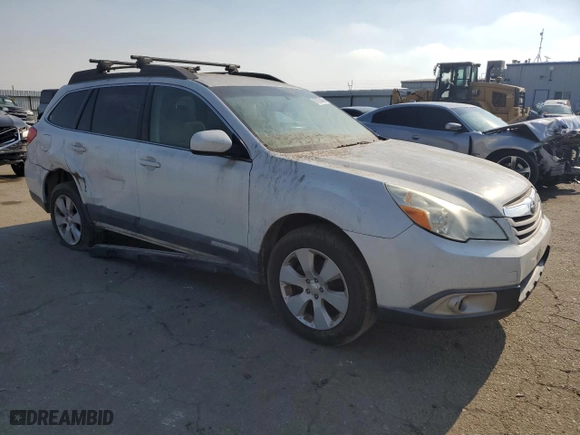 2010 Subaru Outback Prem All-Weather/HK Aud with VIN 4S4BRBFC4A3352912, listed as a Copart auction lot 85255494 with 227,288 mi miles and Clean Title. Bid and sale history available at carsss.com. Image 4.