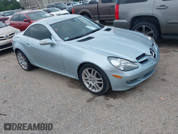 2007 Mercedes-Benz SLK 280 with VIN WDBWK54F77F157563, listed as a IAAI auction lot 42683146 with 144,298 mi miles and . Bid and sale history available at DreamBid. Image 1.