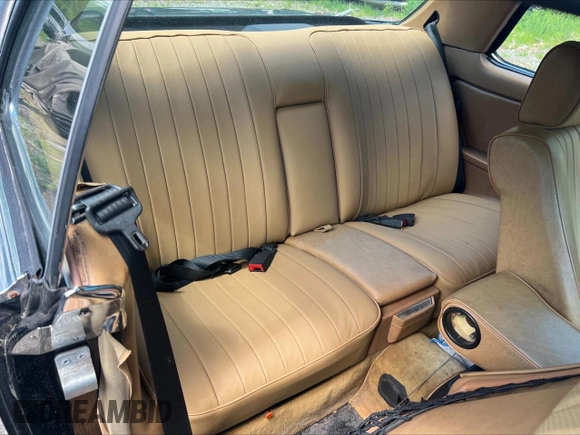 1984 Mercedes-Benz 300 with VIN WDBAB53A5EA022012, listed as a Copart auction lot 56141945 with 114,089 mi miles and Clean Title. Bid and sale history available at DreamBid. Image 6.