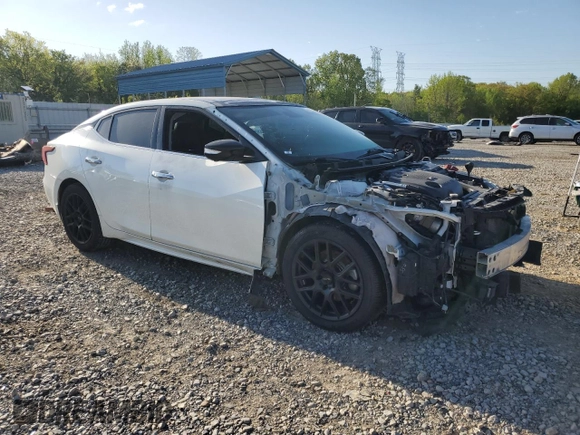 2017 Nissan Maxima SR z VIN 1N4AA6AP2HC384900, wystawiony jako Copart lot #52674365 z przebiegiem Nie podano mil oraz Szkoda całkowita • Salvage title. Historia ofert i sprzedaży dostępna na DreamBid. Obrazek 4.