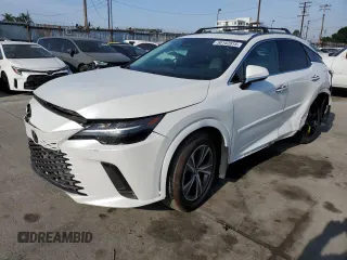 2023 Lexus RX 350 z VIN JTJCHMAA6P2008927, wystawiony jako Copart lot #58162815 z przebiegiem 7 340 mil mil oraz Szkoda całkowita • Salvage title. Historia ofert i sprzedaży dostępna na DreamBid. Obrazek 1.