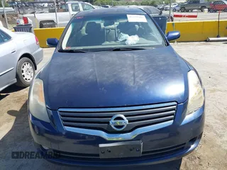 2009 Nissan Altima SL with VIN 1N4AL21E29N410712, listed as a IAAI auction lot 42229426 with 207,320 mi miles and . Bid and sale history available at DreamBid. Image 6.
