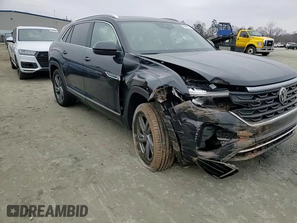 2024 Volkswagen Atlas SEL R-Line with VIN 1V2AE2CA3RC263552, listed as a Copart auction lot 43369105 with 1,036 mi miles and Salvage title. Bid and sale history available at DreamBid. Image 11.