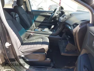 2017 Ford Edge SE with VIN 2FMPK4G92HBB20053, listed as a IAAI auction lot 42044519 with 90,617 mi miles and . Bid and sale history available at DreamBid. Image 5.