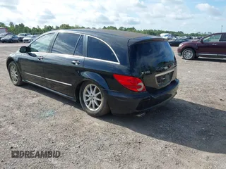 2006 Mercedes-Benz R 5.0L with VIN 4JGCB75E96A025935, listed as a IAAI auction lot 42652638 with 130,799 mi miles and . Bid and sale history available at DreamBid. Image 3.