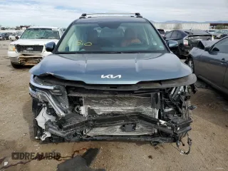 2022 Kia Carnival SX with VIN KNDNE5H33N6176726, listed as a Copart auction lot 80013124 with 14,936 mi miles and Salvage Title. Bid and sale history available at carsss.com. Image 5.