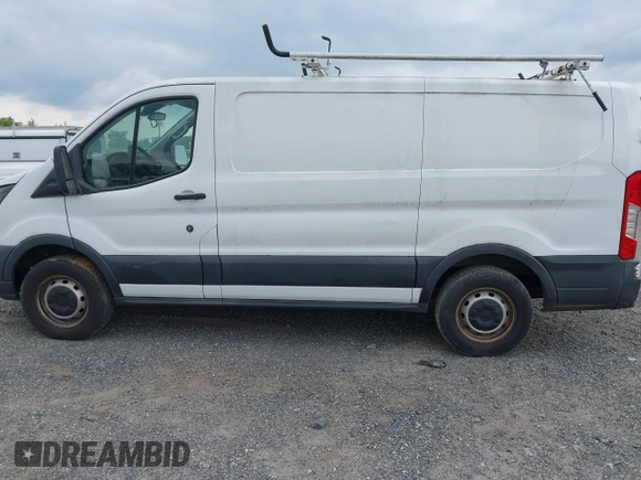 2016 Ford Transit Cargo with VIN 1FTYE1ZM8GKA63622, listed as a IAAI auction lot 41887397 with 153,206 mi miles and . Bid and sale history available at carsss.com. Image 14.