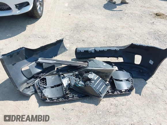 2019 Ram 1500 Tradesman with VIN 1C6RR7FG4KS624571, listed as a IAAI auction lot 42463369 with 53,065 mi miles and . Bid and sale history available at DreamBid. Image 12.