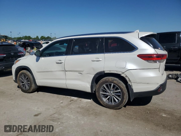 2017 Toyota Highlander XLE with VIN 5TDJZRFH9HS473495, listed as a Copart auction lot 57057035 with 123,709 mi miles and Clean title. Bid and sale history available at DreamBid. Image 2.