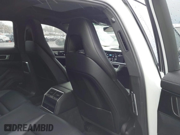 2019 Porsche Panamera с VIN WP0AA2A72KL102345, выставлен на аукционе IAAI как лот 42011097 с пробегом 55 712 миль миль и . История ставок и продаж доступна на DreamBid. Изображение 8.