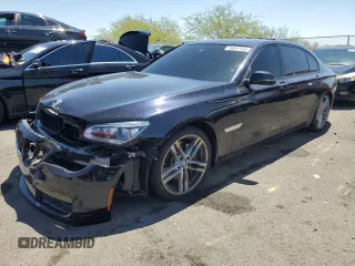 2014 BMW 7 Series ALPINA B7 z VIN WBAYE8C57ED136312, wystawiony jako Copart lot #56057305 z przebiegiem 137 127 mil mil oraz Szkoda całkowita • Salvage title. Historia ofert i sprzedaży dostępna na DreamBid. Obrazek 1.