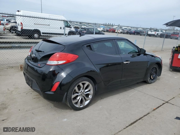 2015 Hyundai Veloster with VIN KMHTC6AD5FU219378, listed as a Copart auction lot 49913505 with 110,385 mi miles and Salvage Title. Bid and sale history available at carsss.com. Image 3.