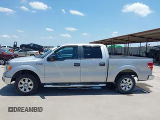 2009 Ford F-150 XL z VIN 1FTRW12839FA12345, wystawiony jako IAAI lot #42512280 z przebiegiem 121 574 mil mil oraz . Historia ofert i sprzedaży dostępna na DreamBid. Obrazek 14.