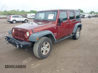 2008 Jeep Wrangler Unlimited X with VIN 1J4GA39108L606685, listed as a IAAI auction lot 41965538 with 288,946 mi miles. Bid and sale history available at carsss.com. Image 17.