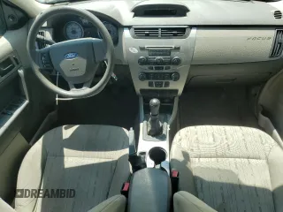 2009 Ford Focus SE z VIN 1FAHP35N99W210276, wystawiony jako Copart lot #59235675 z przebiegiem 143 828 mil mil oraz Czysty tytuł • Clean title. Historia ofert i sprzedaży dostępna na DreamBid. Obrazek 8.