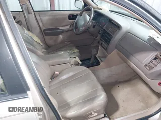 1997 Toyota Avalon XL with VIN 4T1BF12BXVU163858, listed as a IAAI auction lot 41486234 with 228,917 mi miles and . Bid and sale history available at DreamBid. Image 5.