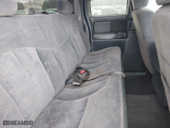 2001 Chevrolet Silverado 1500 LS with VIN 2GCEC19T311396687, listed as a IAAI auction lot 41552808 with 183,040 mi miles. Bid and sale history available at carsss.com. Image 8.