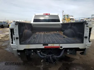 2022 Ram 2500 Tradesman with VIN 3C6UR5HL7NG273921, listed as a Copart auction lot 84812174 with 33,986 mi miles and Clean title. Bid and sale history available at DreamBid. Image 6.