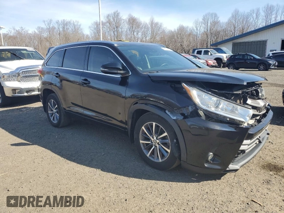 2018 Toyota Highlander SE z VIN 5TDJZRFH6JS553195, wystawiony jako Copart lot #48784505 z przebiegiem 129 674 mil mil oraz Czysty tytuł • Clean title. Historia ofert i sprzedaży dostępna na DreamBid. Obrazek 4.