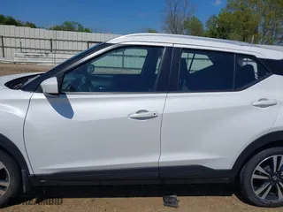 2019 Nissan Kicks S with VIN 3N1CP5CU2KL497873, listed as a IAAI auction lot 41859997 with 67,793 mi miles. Bid and sale history available at carsss.com. Image 15.