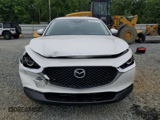 2025 Mazda CX-30 S with VIN 3MVDMBAM2SM764529, listed as a Copart auction lot 54394175 with 7,095 mi miles and Salvage title. Bid and sale history available at DreamBid. Image 5.