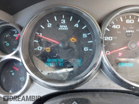 2011 Chevrolet Silverado 1500 LT with VIN 1GCRKSE34BZ103517, listed as a IAAI auction lot 42159755 with 283,117 mi miles and . Bid and sale history available at DreamBid. Image 7.