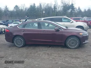 2017 Ford Fusion SE with VIN 3FA6P0HD5HR268475, listed as a IAAI auction lot 41933929 with 27,047 mi miles. Bid and sale history available at carsss.com. Image 13.