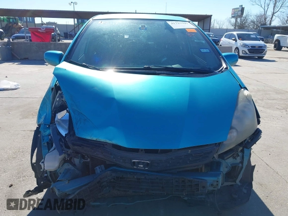 2013 Honda Fit Sport with VIN JHMGE8H56DC034820, listed as a IAAI auction lot 41737797 with 157,846 mi miles. Bid and sale history available at carsss.com. Image 6.