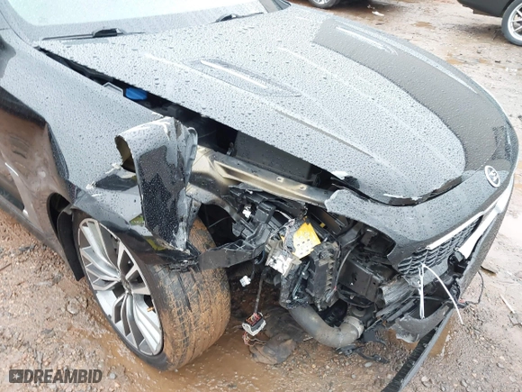 2019 Kia Stinger Premium with VIN KNAE25LAXK6059586, listed as a IAAI auction lot 40913071 with 48,511 mi miles. Bid and sale history available at carsss.com. Image 6.