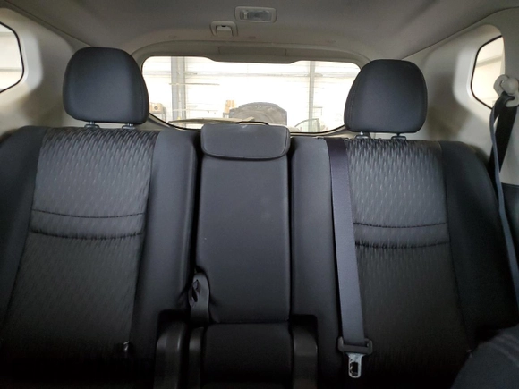2017 Nissan Rogue S with VIN JN8AT2MV5HW010260, listed as a Copart auction lot 85423384 with Not Provided miles and Salvage Title. Bid and sale history available at carsss.com. Image 10.