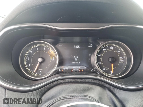2019 Jeep Cherokee Limited with VIN 1C4PJMDX8KD456737, listed as a Copart auction lot 62178195 with 41,249 mi miles and Salvage title. Bid and sale history available at DreamBid. Image 9.