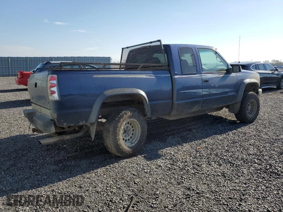 1995 GMC Sierra 1500 z VIN 2GTEK19K3S1591653, wystawiony jako Copart lot #75799124 z przebiegiem 329 311 mil mil oraz Nie do naprawy. Historia ofert i sprzedaży dostępna na DreamBid. Obrazek 3.