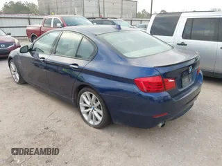 2011 BMW 5 Series 535i z VIN WBAFR7C57BC806738, wystawiony jako IAAI lot #41785179 z przebiegiem 177 167 mil mil oraz . Historia ofert i sprzedaży dostępna na DreamBid. Obrazek 3.