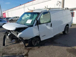 2006 Chevrolet Express Cargo Van with VIN 1GCGG25V461231061, listed as a IAAI auction lot 41274227 with 242,919 mi miles. Bid and sale history available at carsss.com. Image 17.
