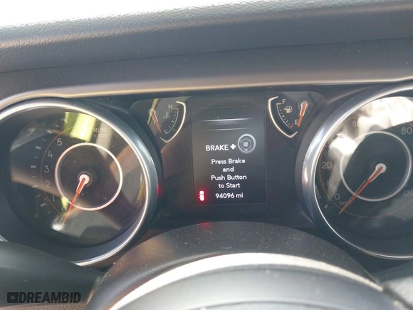 2018 Jeep Wrangler Unlimited Sport S with VIN 1C4HJXDG6JW139791, listed as a IAAI auction lot 41440086 with 94,096 mi miles. Bid and sale history available at carsss.com. Image 7.