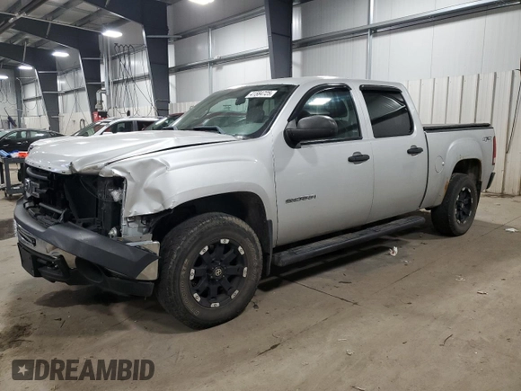 2012 GMC Sierra 1500 with VIN 3GTP2TE79CG282008, listed as a Copart auction lot 41584725 with 207,208 mi miles and Salvage Title. Bid and sale history available at DreamBid. Image 1.