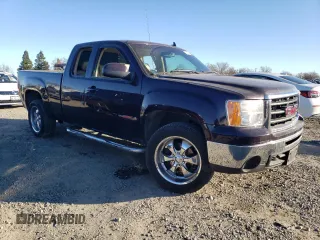 2008 GMC Sierra 1500 with VIN 2GTFK19Y881142390, listed as a Copart auction lot 89091085 with 238,308 mi miles and Salvage Title. Bid and sale history available at DreamBid. Image 4.
