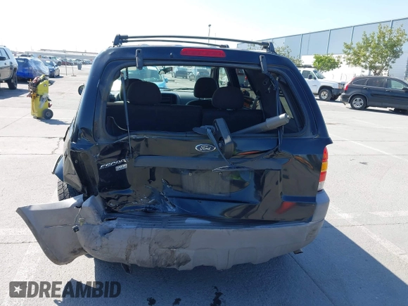 2002 Ford Escape XLT with VIN 1FMCU03142KC39723, listed as a IAAI auction lot 42228038 with 131,399 mi miles and . Bid and sale history available at DreamBid. Image 17.