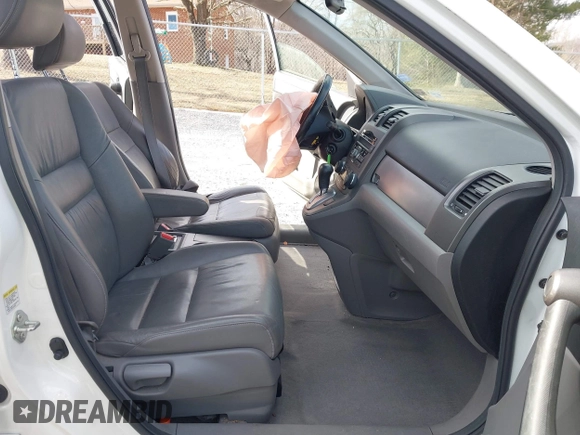 2011 Honda CR-V EX-L with VIN JHLRE4H74BC033184, listed as a IAAI auction lot 41419916 with 106,100 mi miles. Bid and sale history available at carsss.com. Image 5.