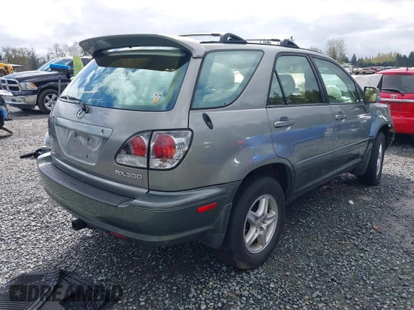 2003 Lexus RX 300 with VIN JTJHF10U630315106, listed as a IAAI auction lot 42012917 with 152,267 mi miles. Bid and sale history available at carsss.com. Image 4.