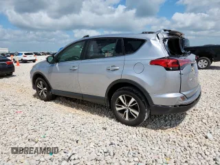 2018 Toyota RAV4 XLE with VIN JTMWFREV4JD132500, listed as a Copart auction lot 59790105 with 48,066 mi miles and Salvage title. Bid and sale history available at DreamBid. Image 2.